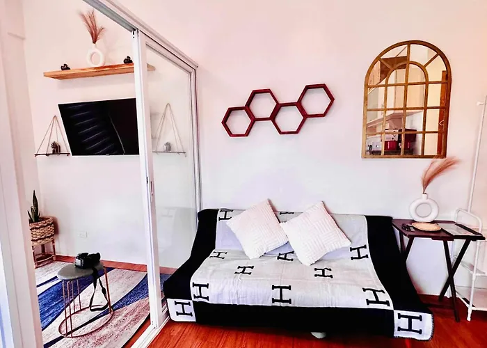Minimalist Near Naia Free Netflix Pool Balcony *